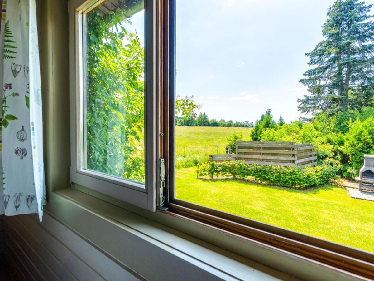 Chalet Traditional With Garden Near