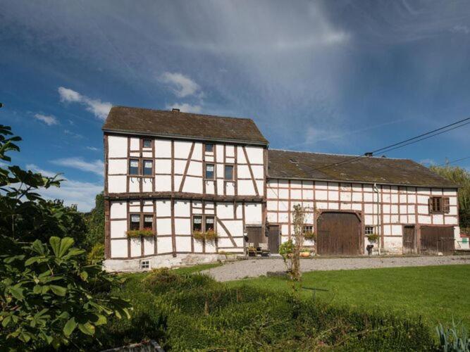 Traditional With Garden Near * Malmedy