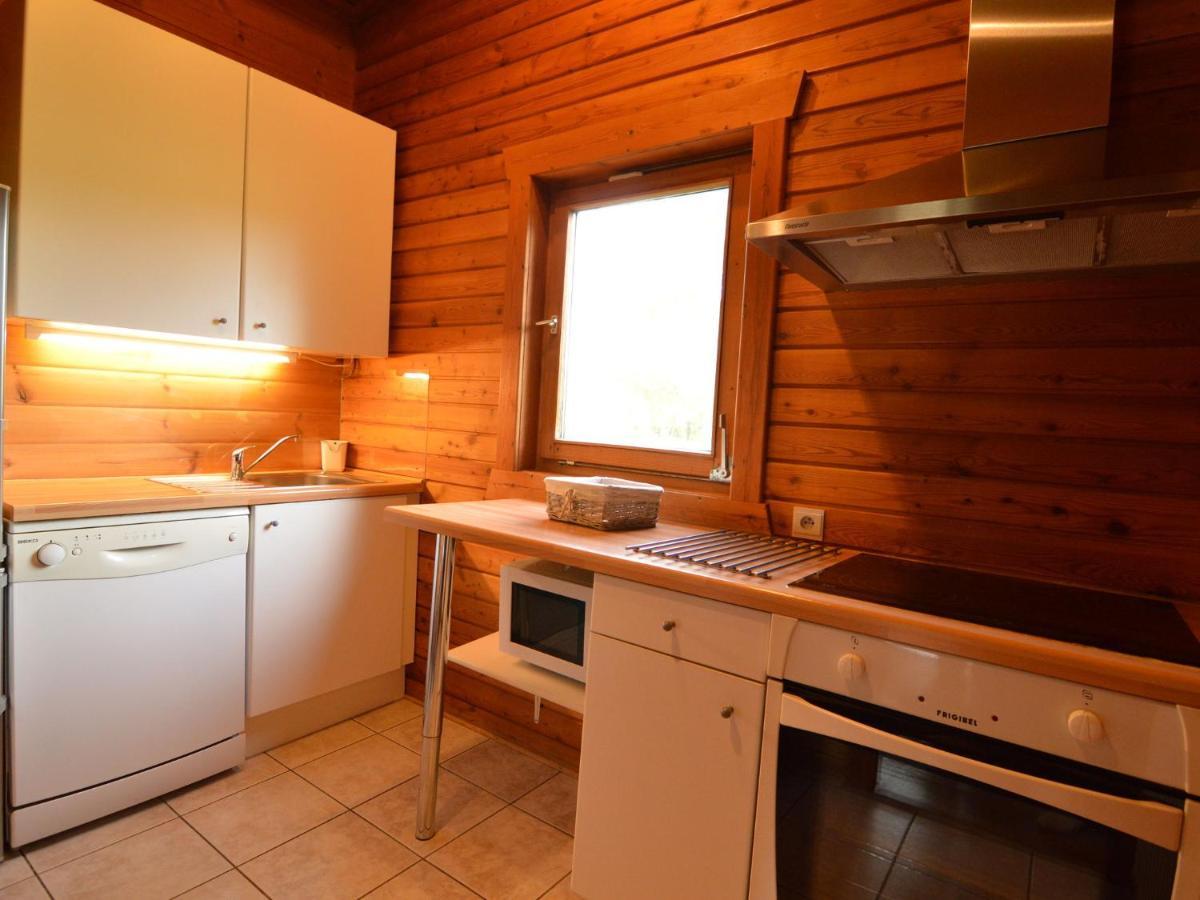 Traditional With Garden Near Chalet